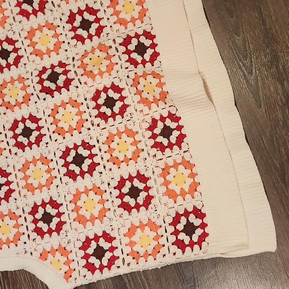 ❤️ NWOT! LUCKY BRAND CROCHET SLEEVELESS GEO SWEATER TOP, LARGE - Picture 4 of 8